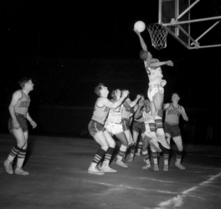 Match Basketball Globetrotters Harlem, Bestanddeelnr 904-6010