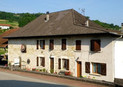 Massignieu-de-Rives Montée du Bourg 3