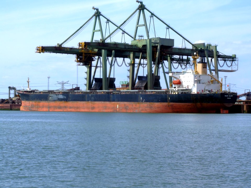 Mass Glory - IMO 9046916 - Callsign 3FLU3 p3, Mississippi harbour, Port of Rotterdam, Holland 08-Jul-2007