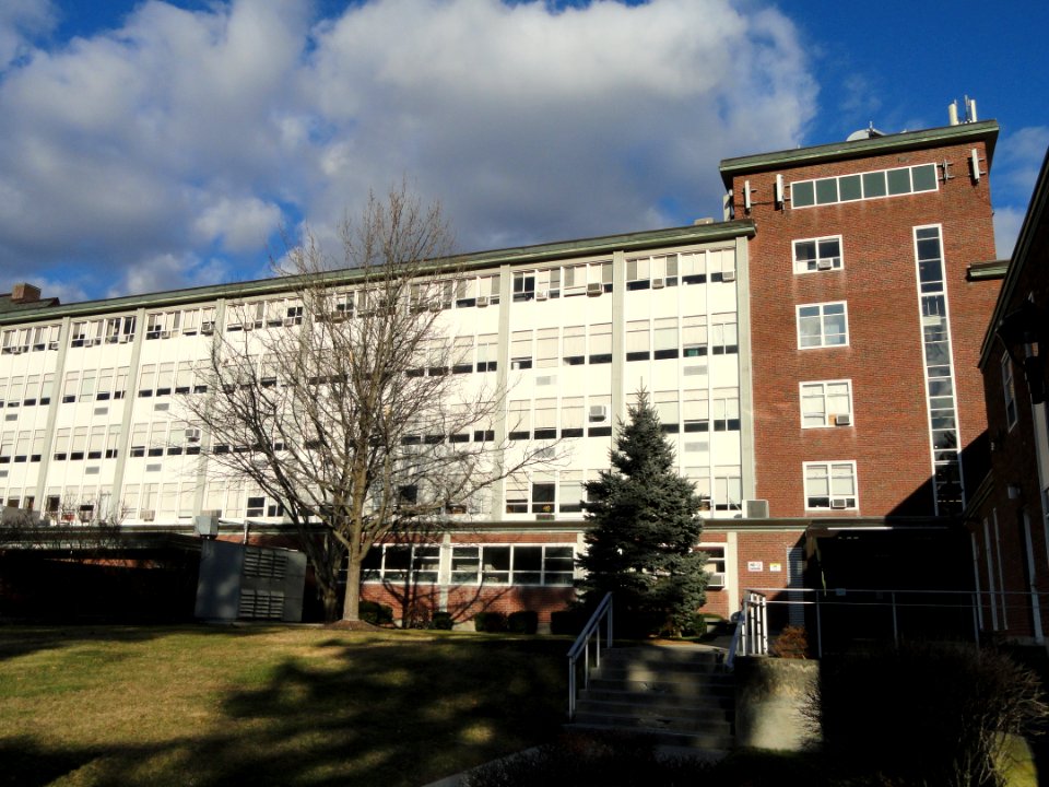 Massachusetts Bay Community College - DSC03089