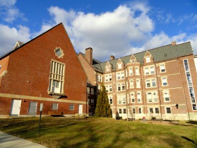 Massachusetts Bay Community College - DSC03087