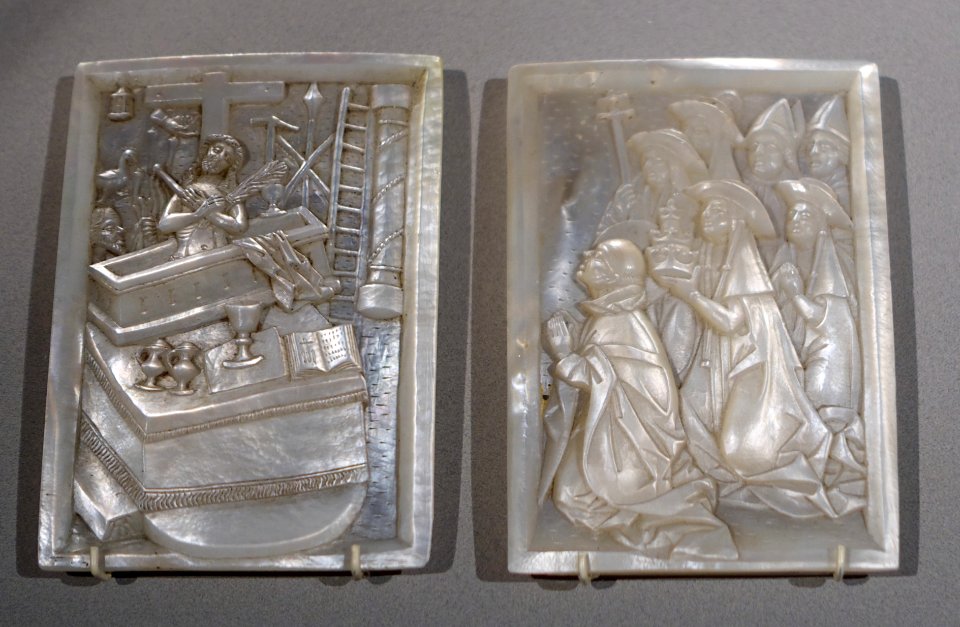 Mass of St. Gregory, Germany or Netherlands, c. 1500, mother of pearl - Bode-Museum - DSC03654