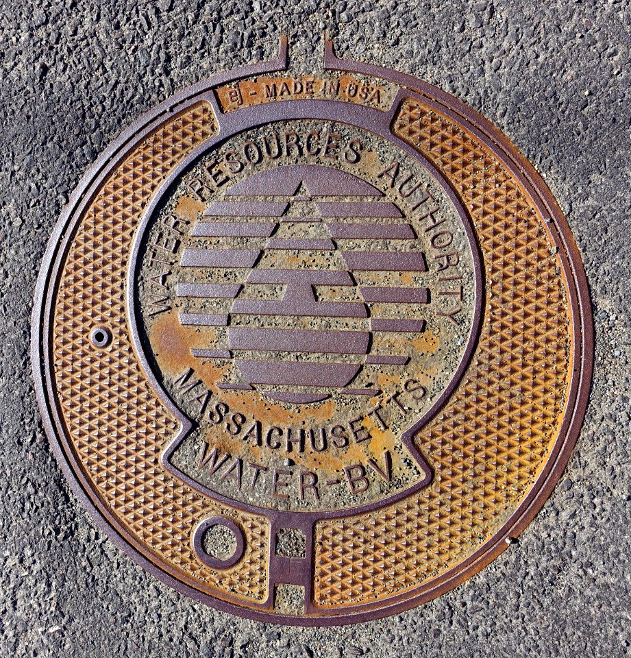 Massachusetts Water Resources Authority, Water-BV, ej - Made in USA - Arlington, MA - DSC09234