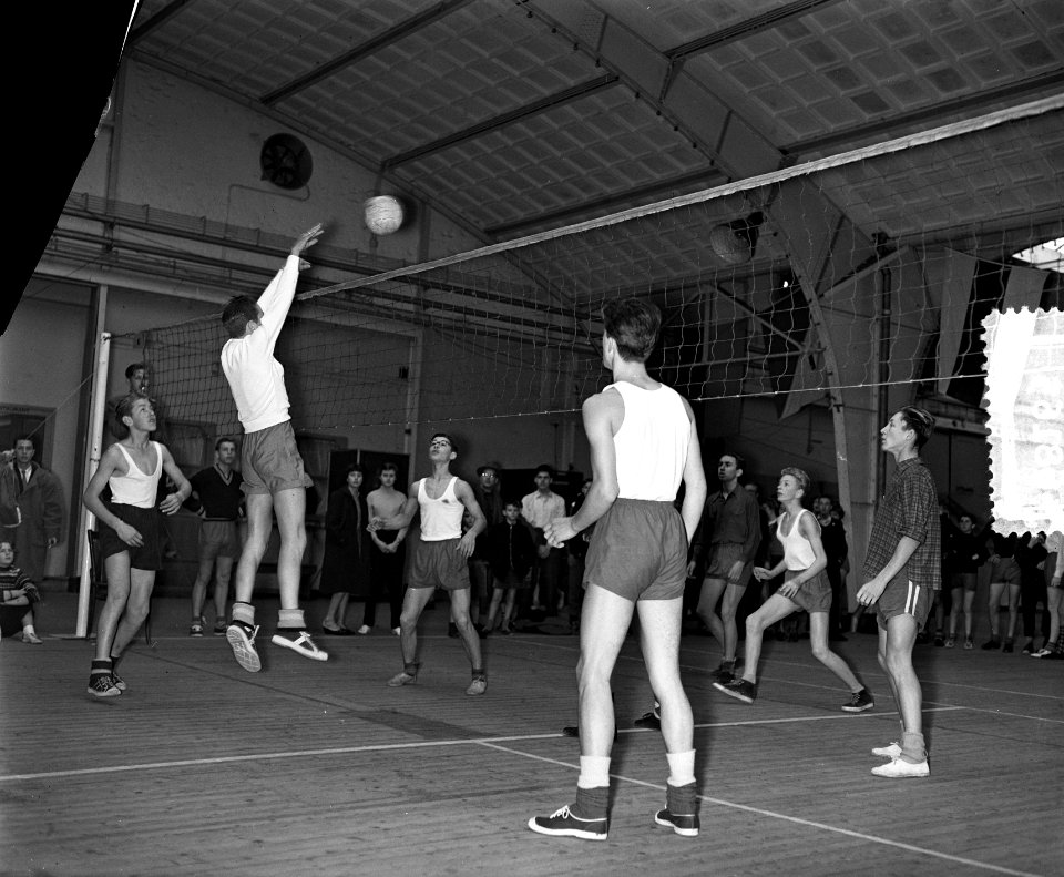 Massa herfsttoernooi voor de jeugd volleybal Amsterdam, Bestanddeelnr 906-8165