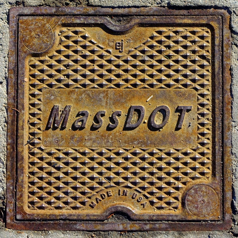 MassDOT, ej Made in USA - Arlington, MA - DSC03285