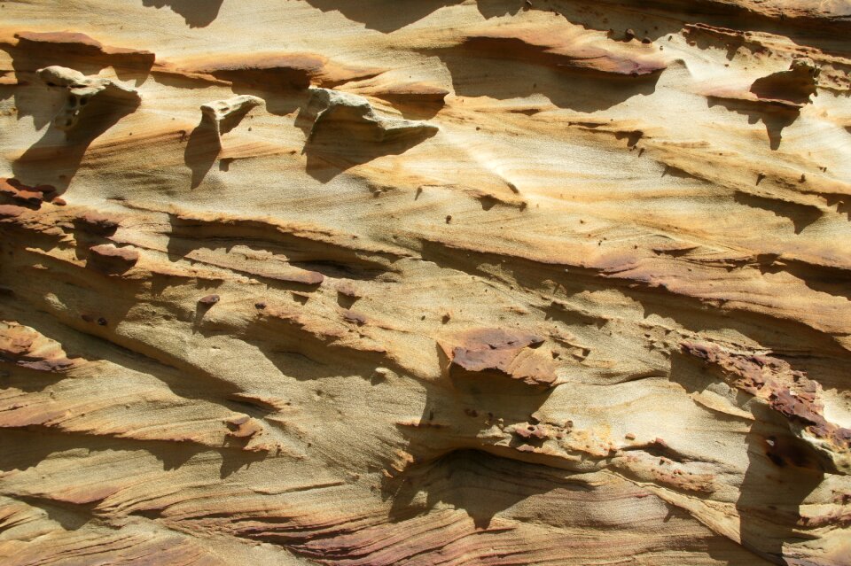 Wall stone properties