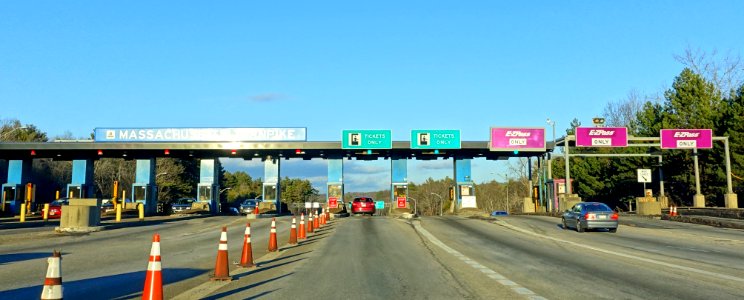 Massachusetts Turnpike Tollbooth - DSC04881