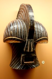 Mask (kifwebe), male - Songye - Royal Museum for Central Africa - DSC06089