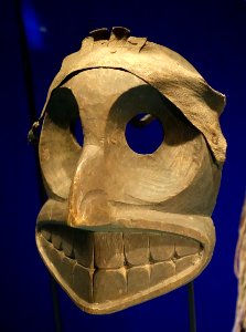 Mask, probably northwest North America - Etnografiska museet - Stockholm, Sweden - DSC01125