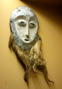 Mask (idumu) - Lega - Royal Museum for Central Africa - DSC06026