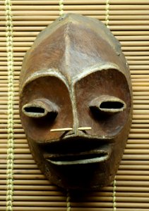 Mask for dance - Mbagani - Royal Museum for Central Africa - DSC06241