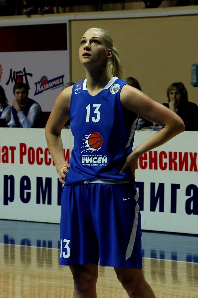 Maryia Popova 41