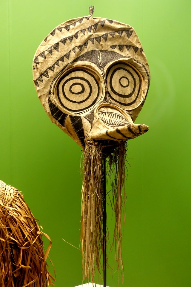 Mask, Baining, New Britain, 1915 - Ethnological Museum, Berlin - DSC00940