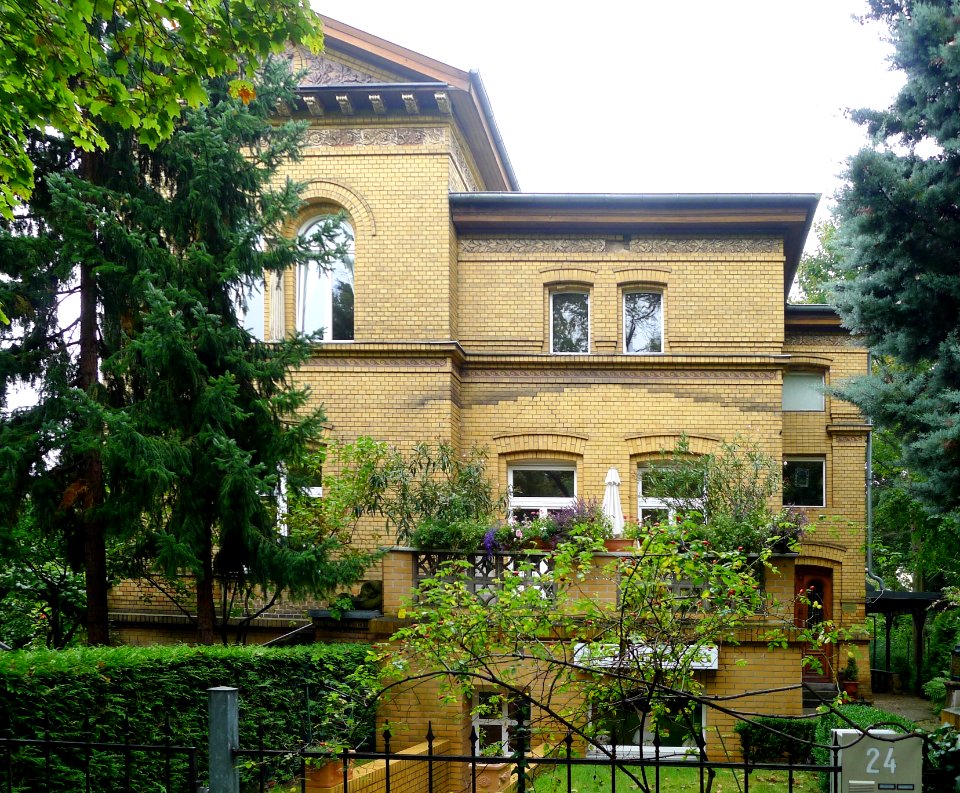 Marienstraße 24 (Berlin-Lichterfelde)