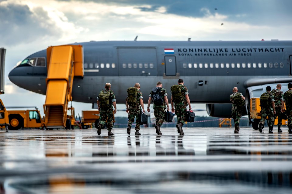 Mariniers-naar-vliegtui2