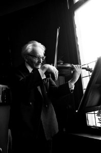 Marinus Egberts as zaterdag 75 jaar, compinist-dirigen Nummer 6 Marinus Egbert, Bestanddeelnr 915-5130