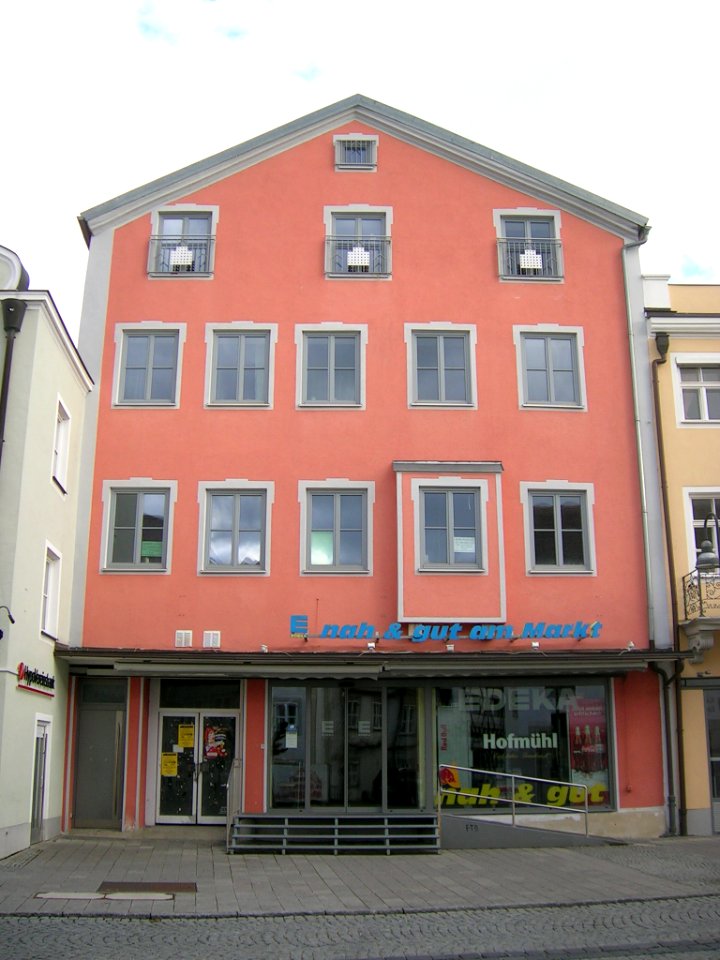 Marktplatz 8 Eichstätt (2019-03 2)