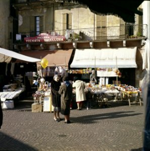 Markt in Ascona, Bestanddeelnr 254-6087