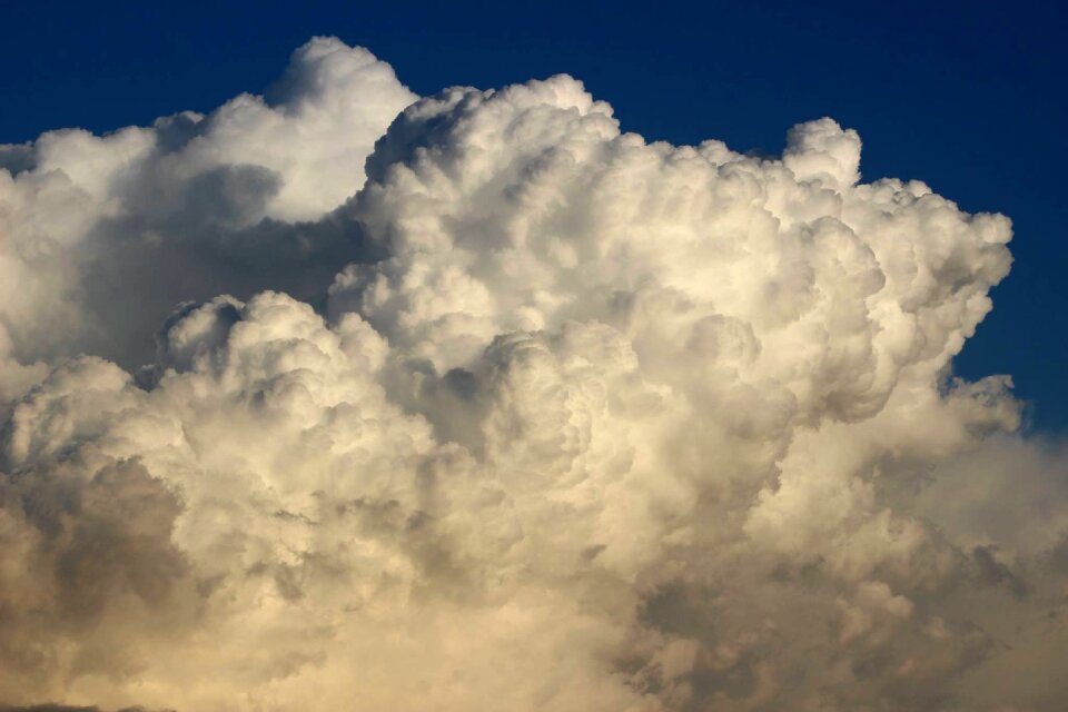 Sky white cloud cauliflower