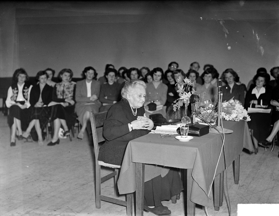 Maria Montessori in Amsterdam, Bestanddeelnr 903-8465