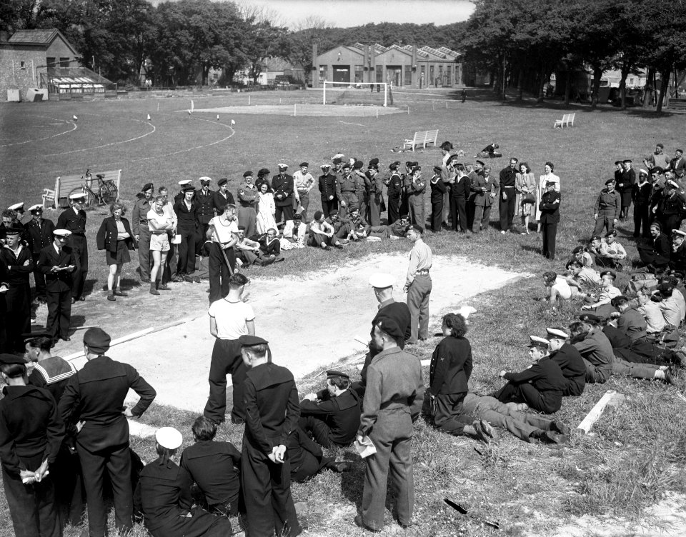 Marine sportdag Den Helder @, Bestanddeelnr 902-7939