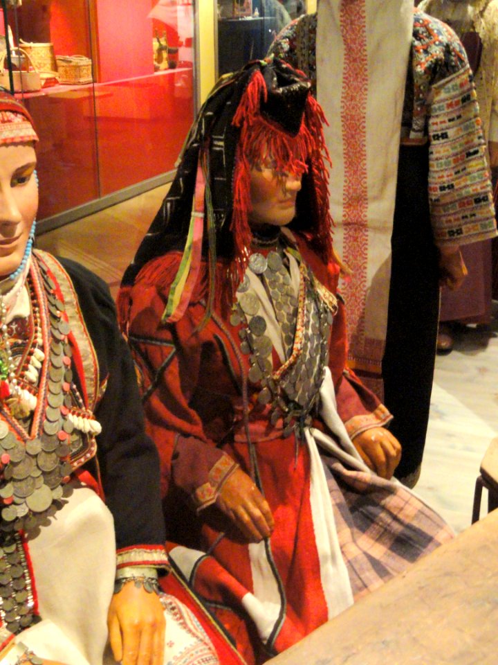 Mari-Turek, Mari, 1927 - Finnic dress - Museum of Cultures (Helsinki) - DSC04801