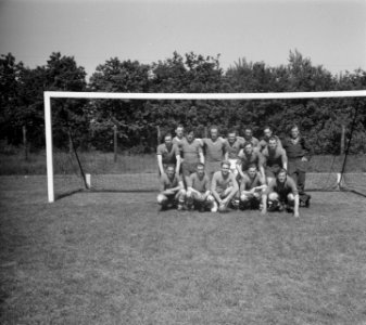 Marine kampioenschappen MOK elftal mariniers Volkel, Bestanddeelnr 904-6141
