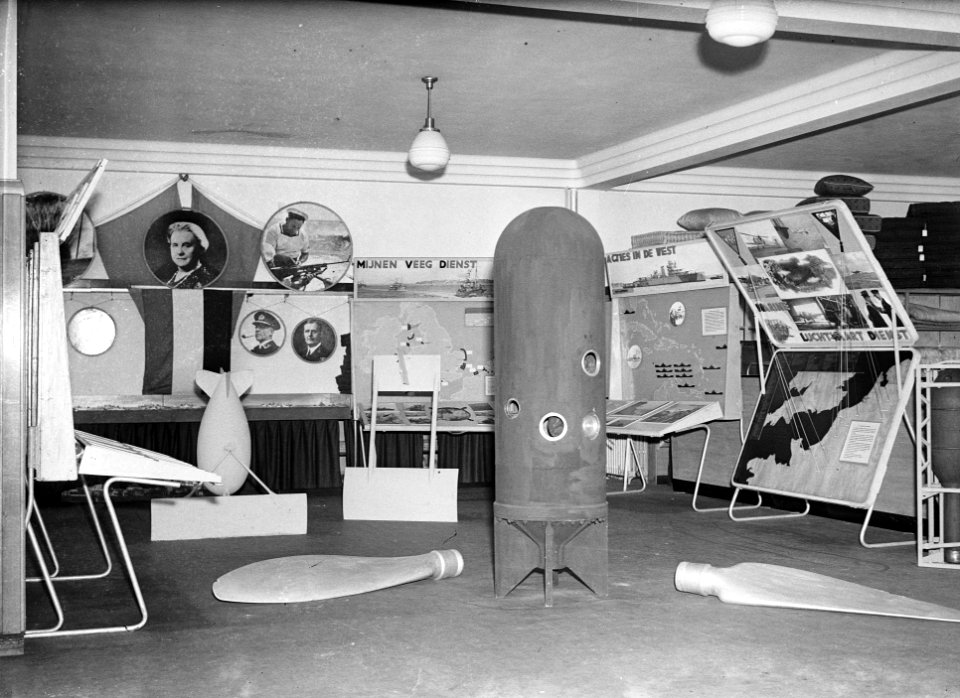 Marinetentoonstelling Dordrecht, Bestanddeelnr 902-2270