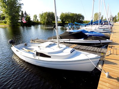 Mariner 19 sailboat Just Right 2843