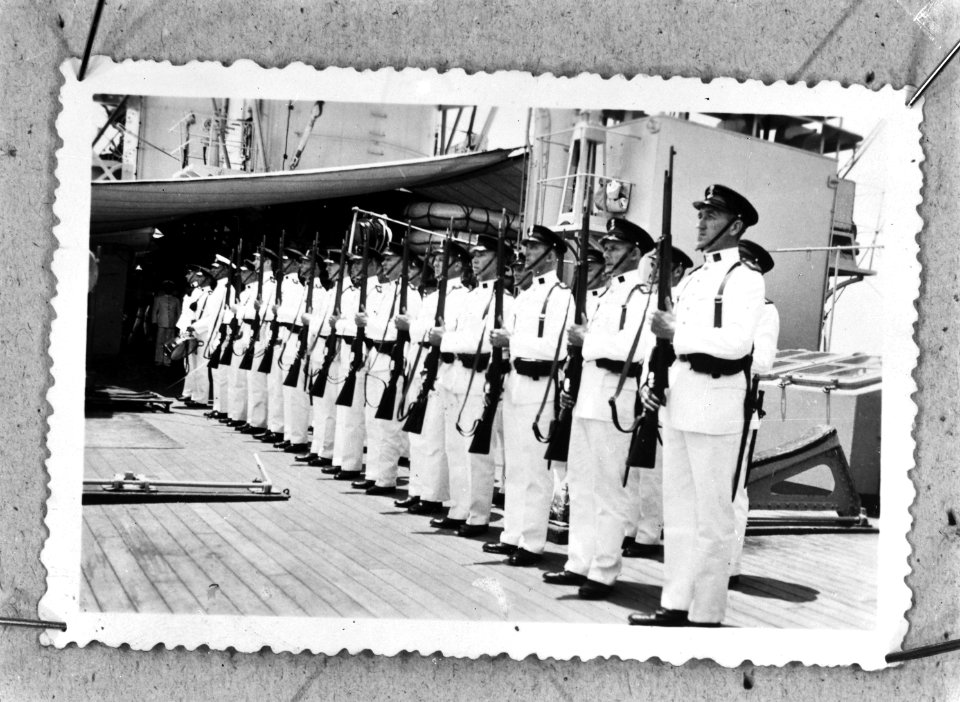Mariniers aan boord van Hr. Ms. Sumatra, Bestanddeelnr 935-0032
