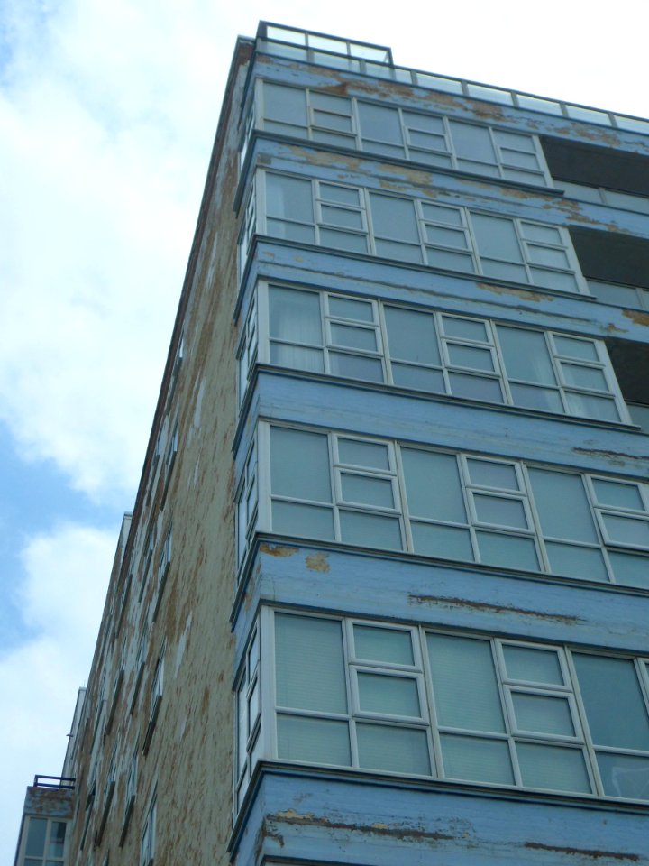 Marine Gate, Marine Drive, Black Rock, Brighton (May 2013) (Close-up of Corner)