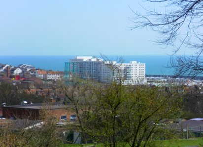Marine Gate, Marine Drive, Black Rock, Brighton (Seen from the Bristol Estate - Longer Shot) (April 2013)