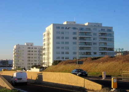 Marine Gate, Marine Drive, Black Rock, Brighton (December 2016) (1)