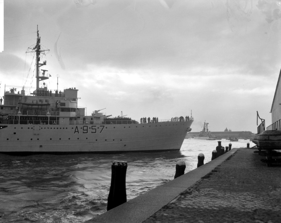 Marine Beneluxdagen in Amsterdamse Haven, Bestanddeelnr 914-3314