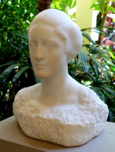 Marion Deering McCormick by Jose Clara, Spanish, 1927, marble - Vizcaya Museum and Gardens - Miami, Florida - DSC08442