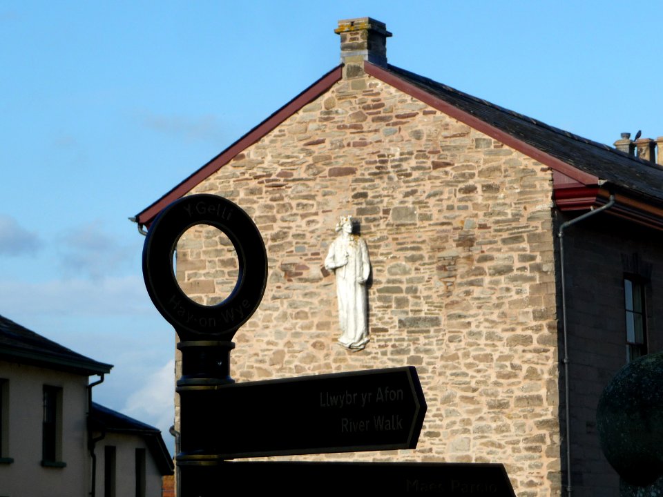 Market Hall in Hay-on-Wye 05
