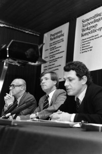 Marketingdag in Zeist door de sectie Betaald Voetbal van de KNVB met v.l.n.r. H…, Bestanddeelnr 931-2654