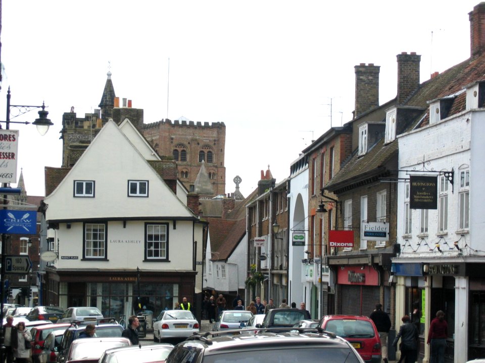Market-Place-St-Albans-20040321-002