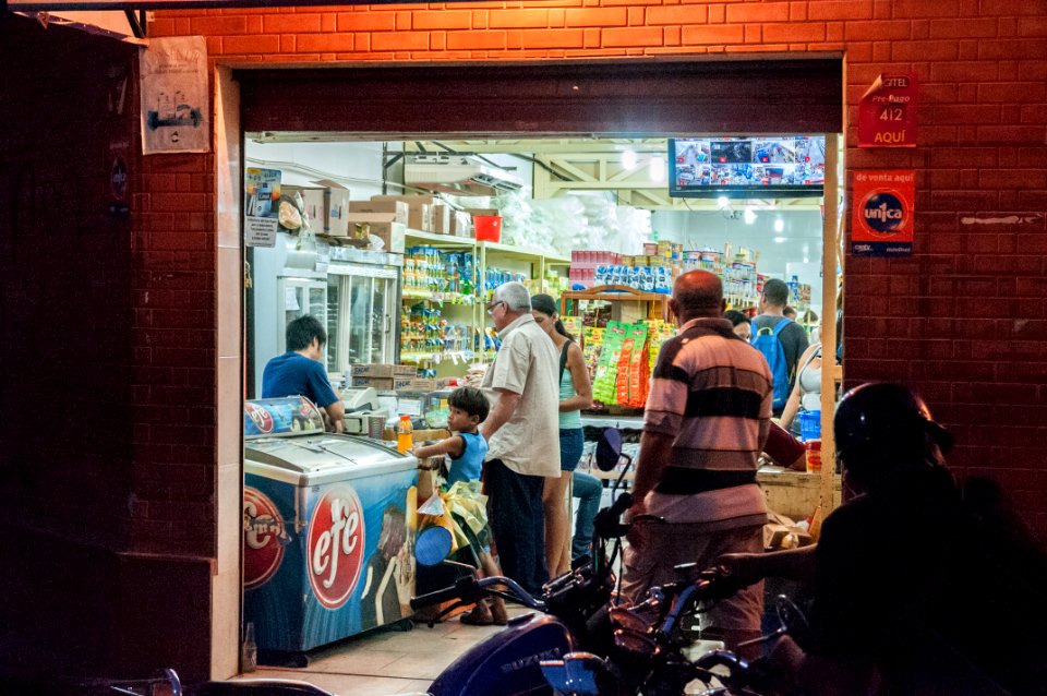 Market in Juan Griego night 2