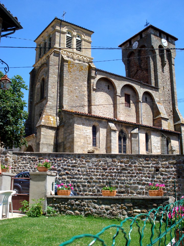 Marols (Loire, Fr), l'église fortifiée