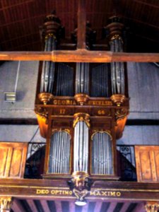 Marolles-les-Braults (Sarthe) église, le buffet d'orgues