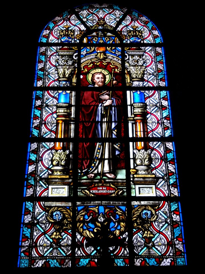 Maroilles (Nord, Fr) église vitrail 12 apôtres 11