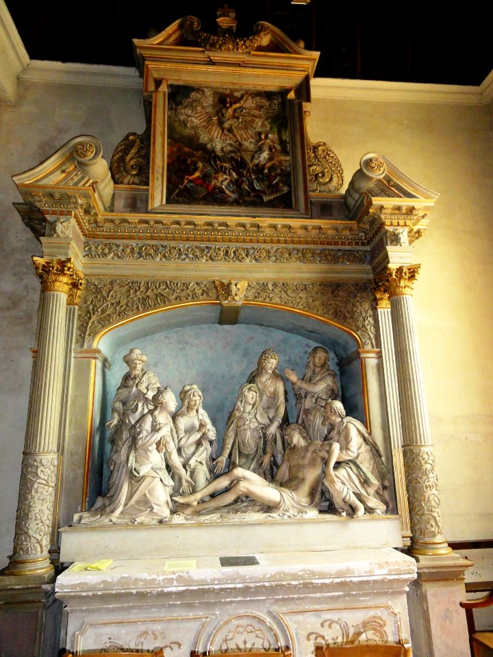 Marolles-les-Braults (Sarthe) église, La mise au tombeau du Christ dans sa chapelle