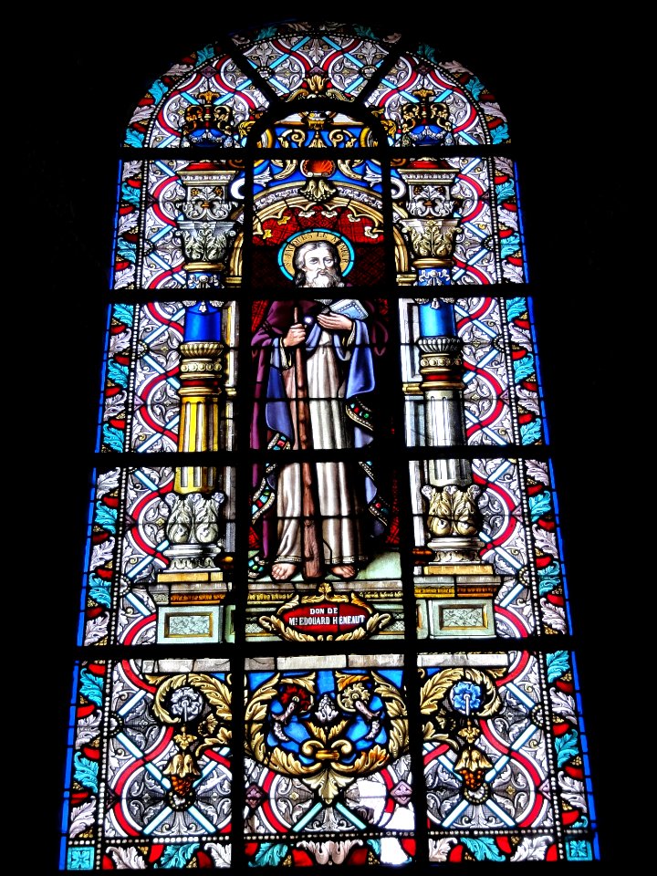 Maroilles (Nord, Fr) église vitrail 12 apôtres 04
