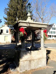 Marquis Converse Memorial - Brimfield, MA - DSC04642