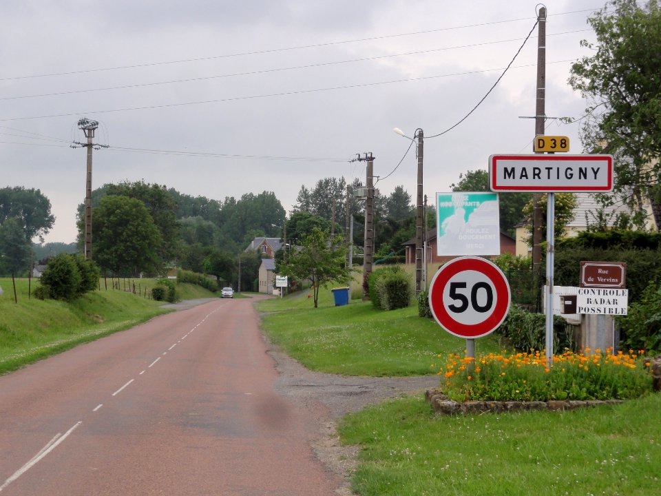 Martigny (Aisne) city limit sign