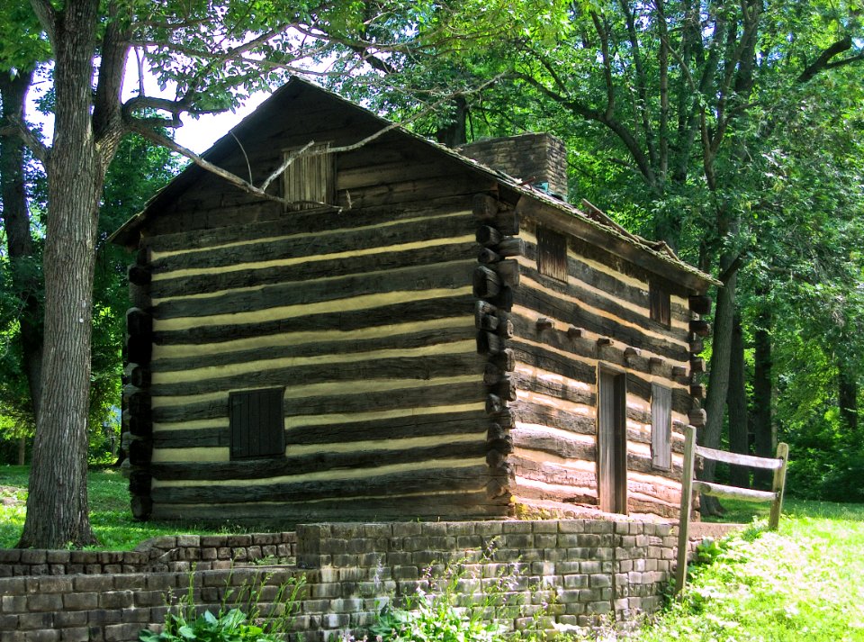Martin’s Cabin, Schenley Park, 2015-06-22, 05