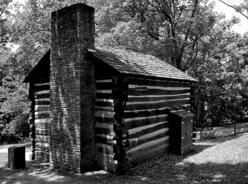 Martin’s Cabin, Schenley Park, 2015-06-22, 02