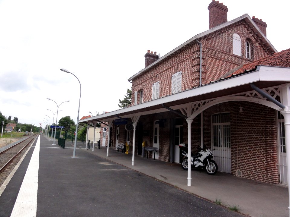Marle-sur-Serre (Aisne) gare (02)
