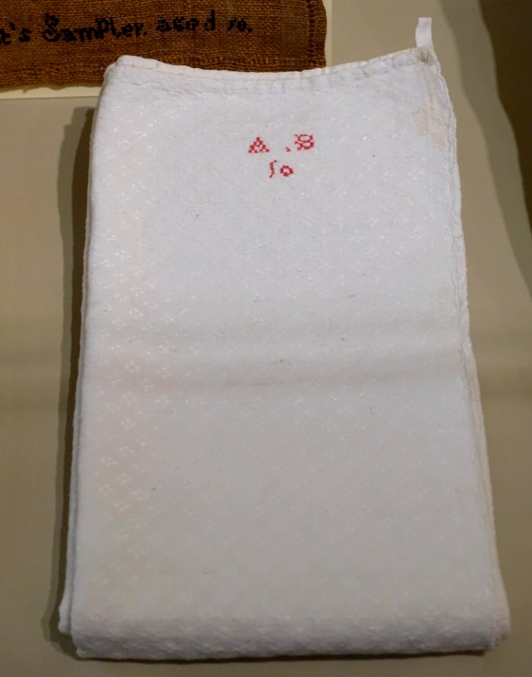 Marked towel, New England, c. 1790-1830, linen - Concord Museum - Concord, MA - DSC05869